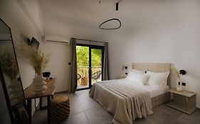 Abelia Boutique Rooms